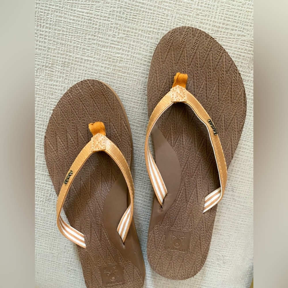 KuaiLu Bronze Flip Flop